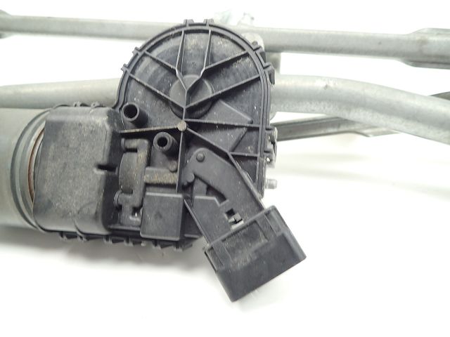 Mécanisme + moteur d'essuie glace avant