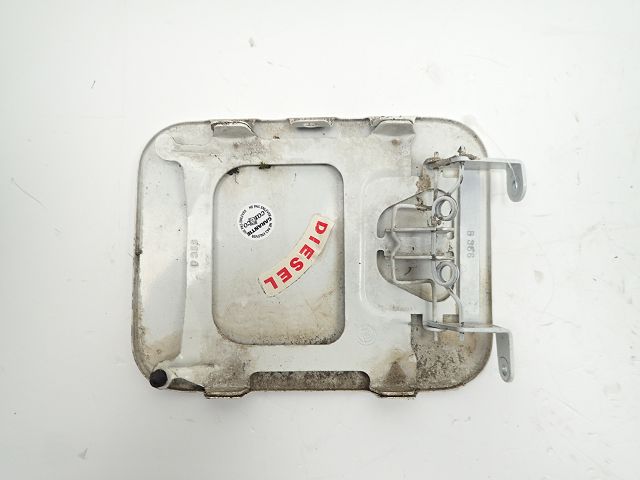 Trappe à carburant