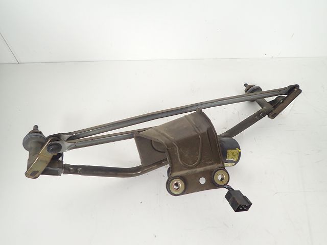 Mecanisme + moteur d'essuie glace avant