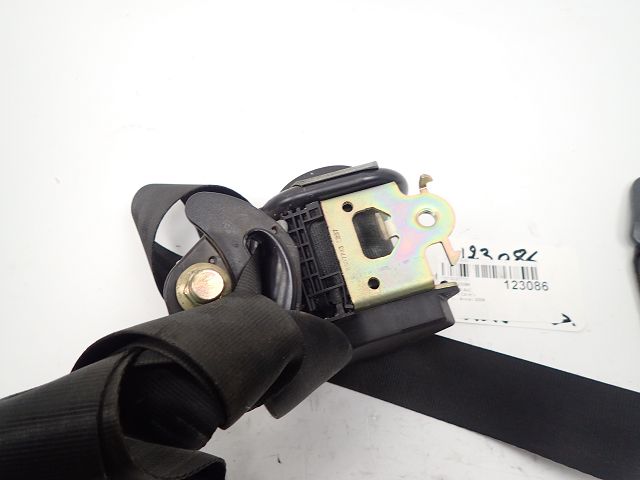 Ceinture avant droite