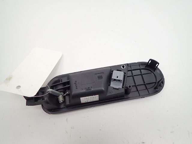 Commande lève-vitre avant droit