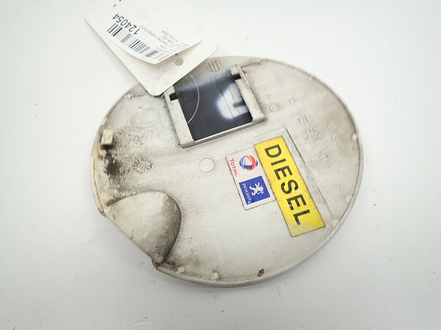 Trappe à carburant