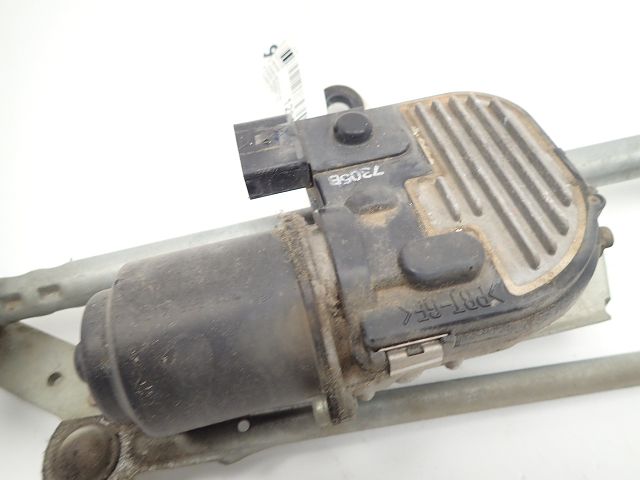 Mécanisme + moteur d'essuie glace avant