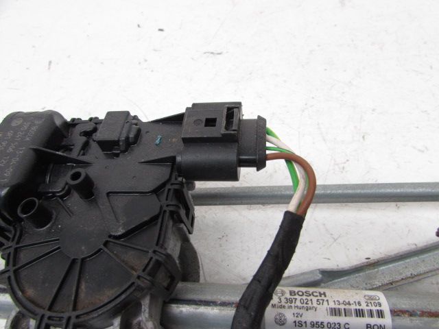 Mécanisme + moteur d'essuie glace avant