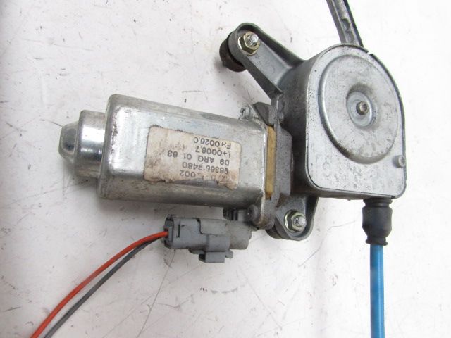 Lève-vitre électrique arrière gauche
