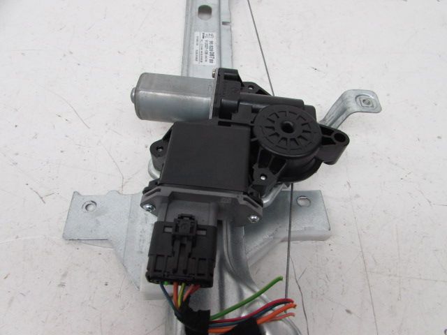 Lève-vitre électrique arrière gauche