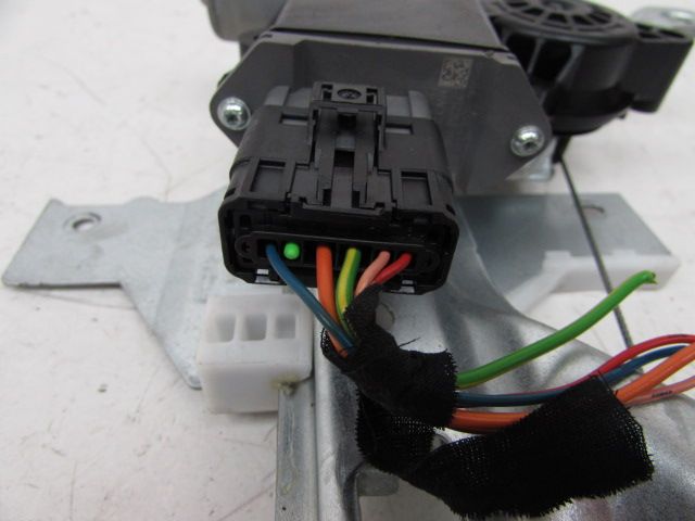 Lève-vitre électrique arrière gauche