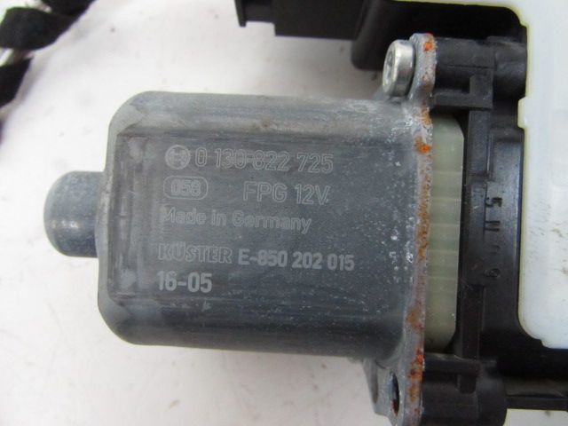 Lève-vitre électrique arrière gauche