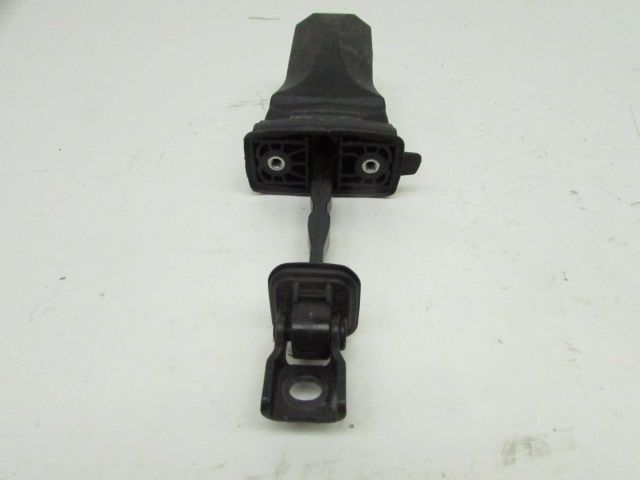 Tirant de porte avant droit