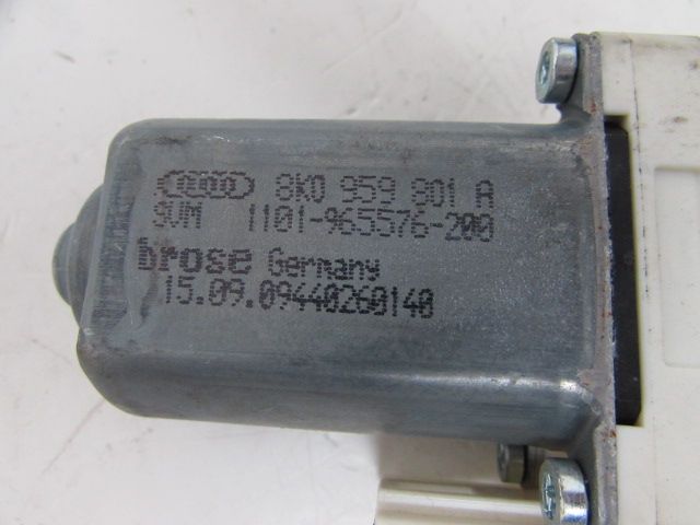 Lève-vitre électrique avant gauche