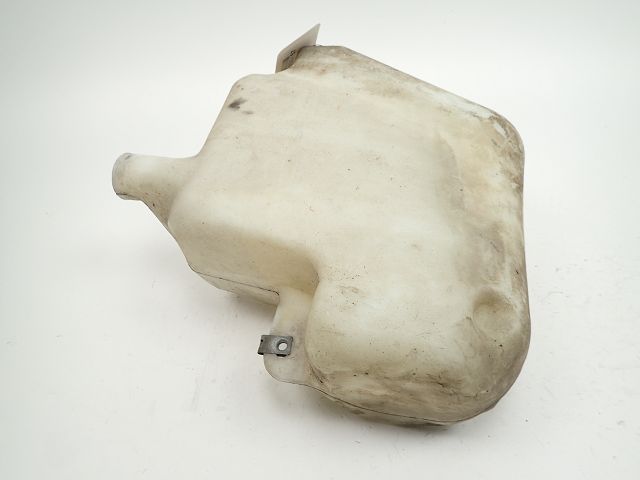 Réservoir de lave glace avant