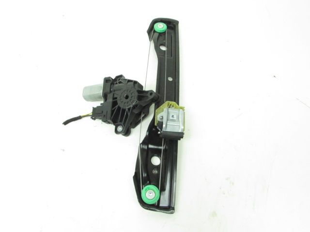 Lève-vitre électrique arrière droit