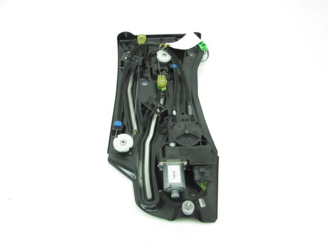 Lève-vitre électrique arrière gauche