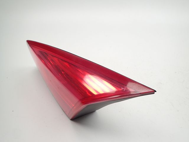 Feu arrière intérieur droit