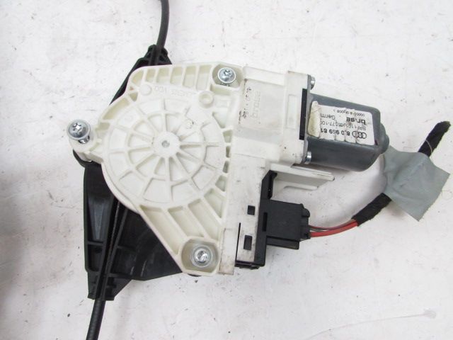 Lève-vitre électrique arrière droit