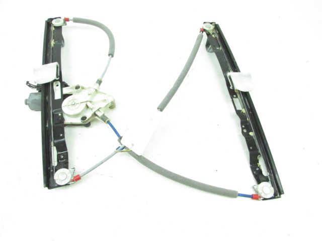 Lève-vitre électrique avant droit