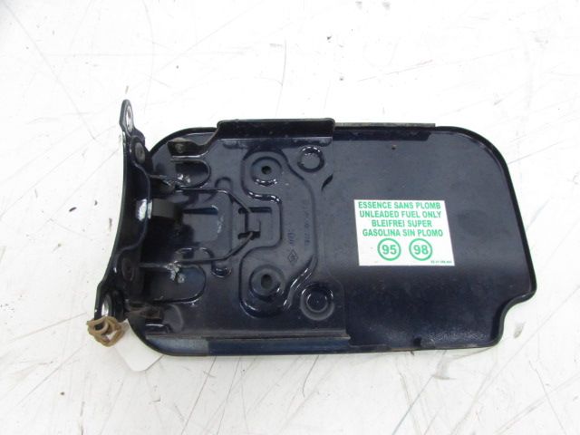 Trappe à carburant