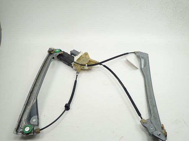 Lève-vitre électrique avant gauche