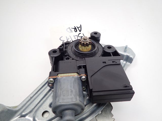 Lève-vitre électrique arrière droit