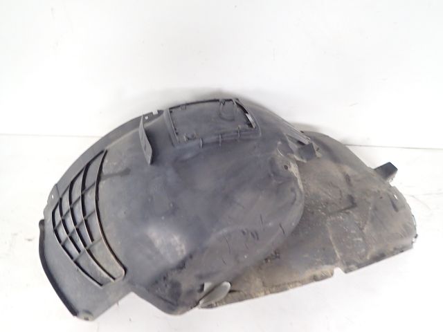 Pare-boue avant droit