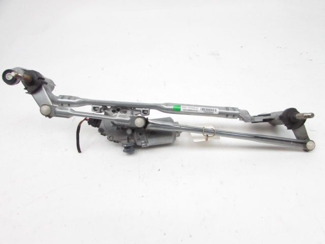 Mécanisme + moteur d'essuie glace avant