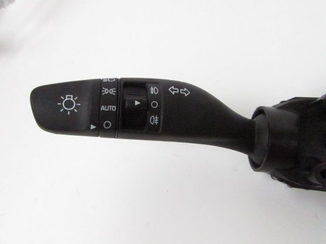 Commande sous-volant