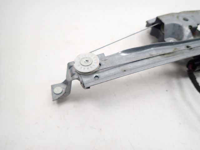 Lève-vitre électrique arrière gauche