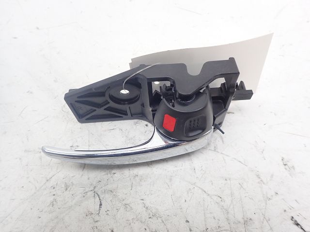 Poignée intérieure porte avant droite