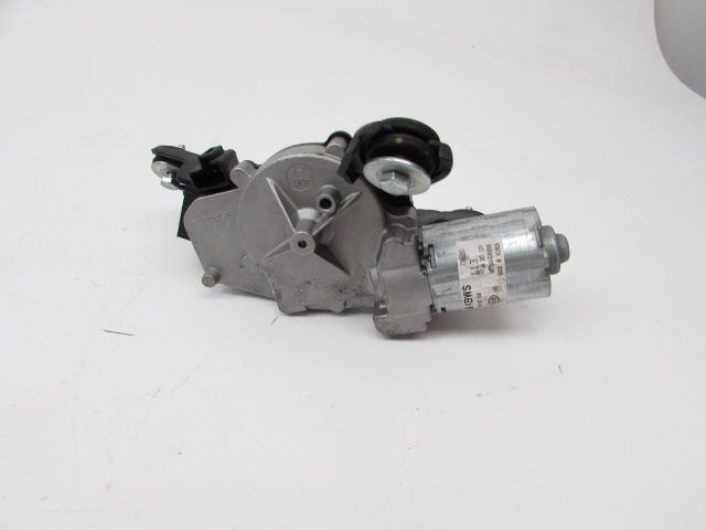 Moteur d'essuie glace arrière