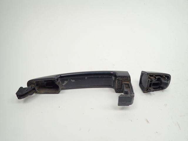 Poignée extérieure avant droite