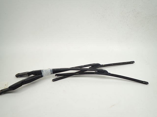 Bras d'essuie-glace avant