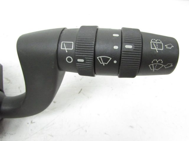 Commande sous-volant