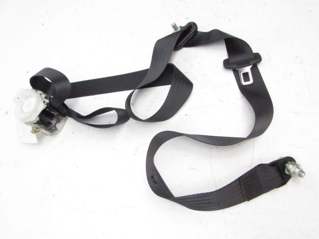Ceinture arrière gauche