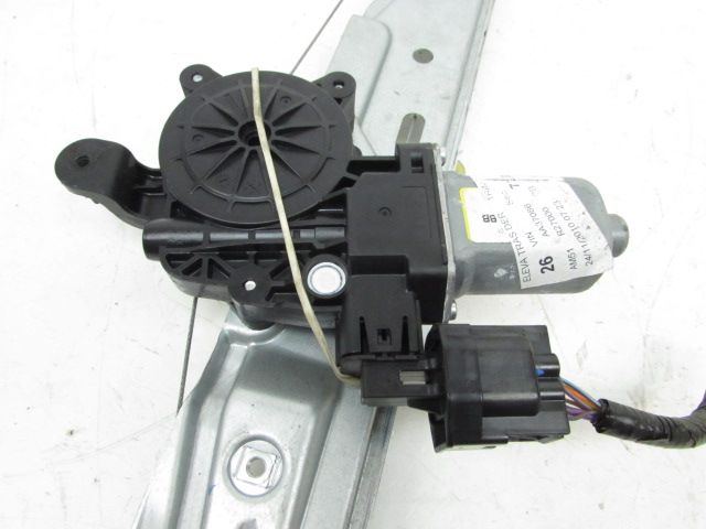 Lève-vitre électrique arrière droit