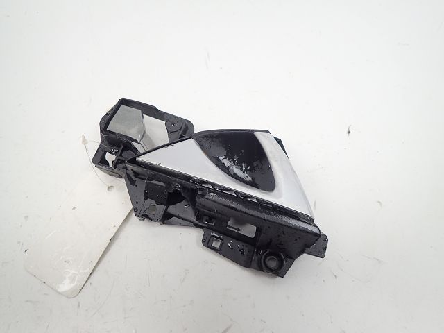 Poignée intérieure porte avant gauche