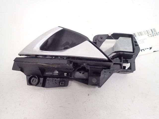 Poignée intérieure porte arrière droite