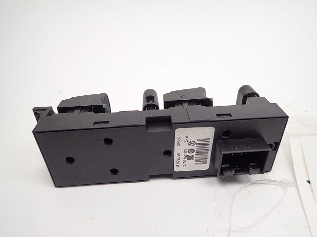 Commande lève-vitre avant gauche