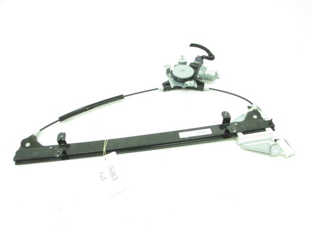 Leve-vitre electrique avant droit