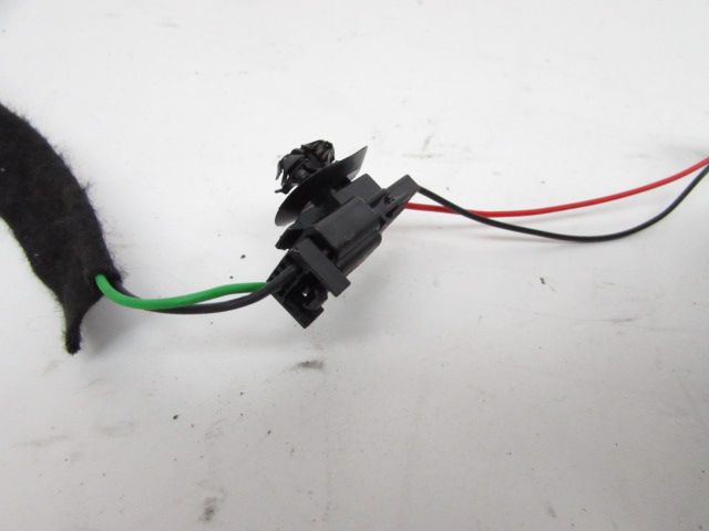 Feu arrière intérieur gauche