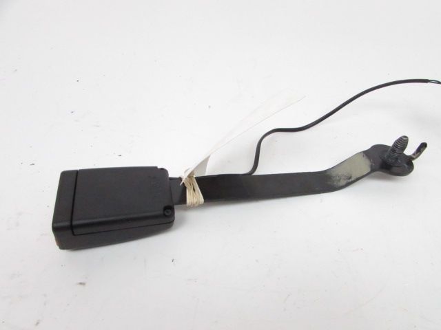 Ancrage ceinture avant gauche