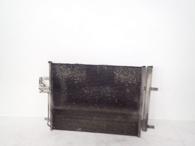 Condenseur de climatisation