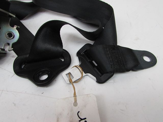 Ceinture arrière droite