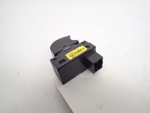 Commande lève-vitre avant droit