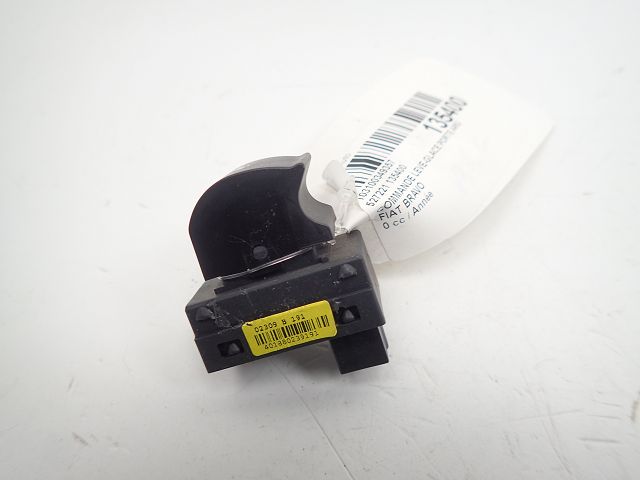 Commande lève-vitre arrière gauche