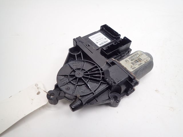 Lève-vitre électrique avant gauche