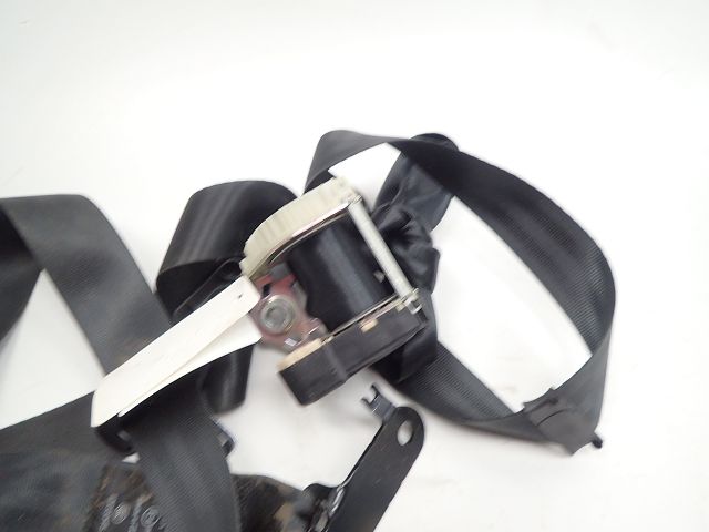 Ceinture arrière gauche