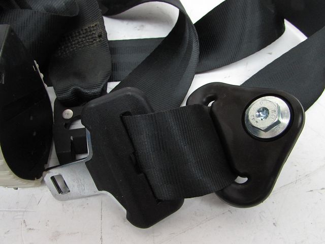 Ceinture arrière gauche