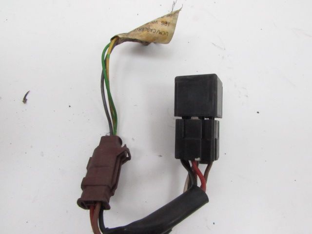 Moteur d'essuie glace arrière