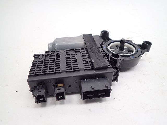 Lève-vitre électrique avant droit