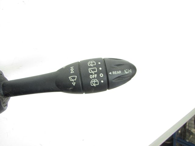 Commande sous-volant